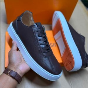 The Executive Low-Top